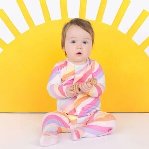 Pink shine modal magnetic parent favorite footie (0-3M)